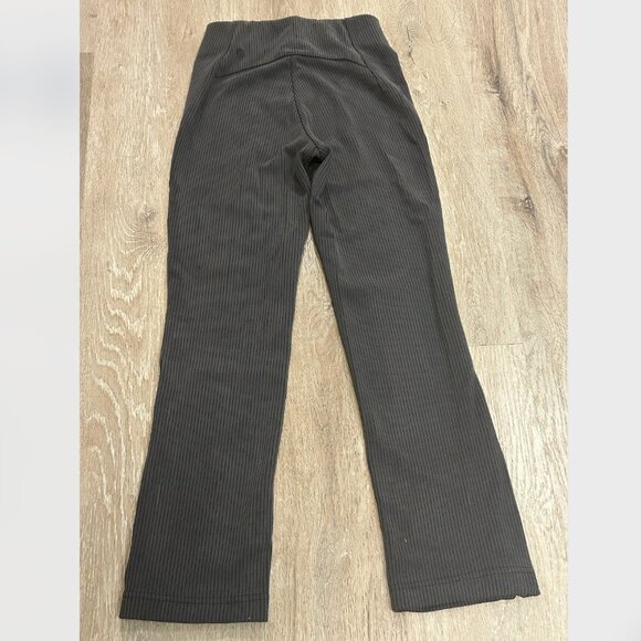 Ribbed Softstreme Zip-Leg High-Rise Cropped Pant 25" - Picture 3 of 4